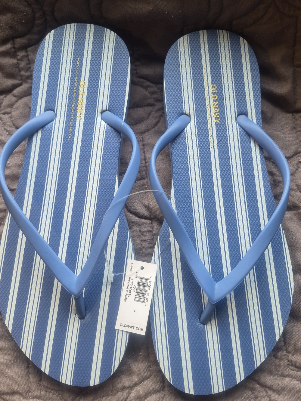 Bundle Of 3 Pair Old Navy Flip Flops